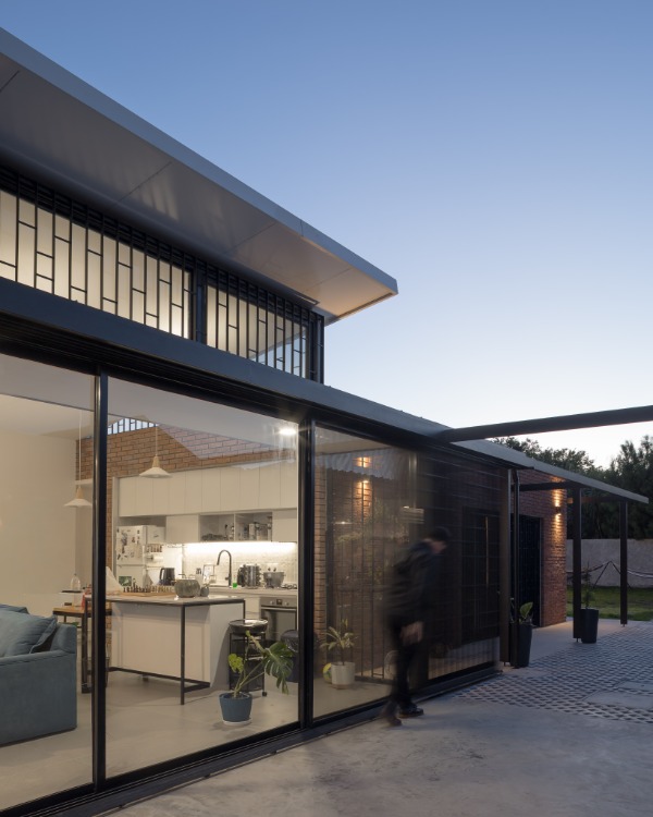 @marcosguiponi - Vivienda Giffuni @tamo_uy
